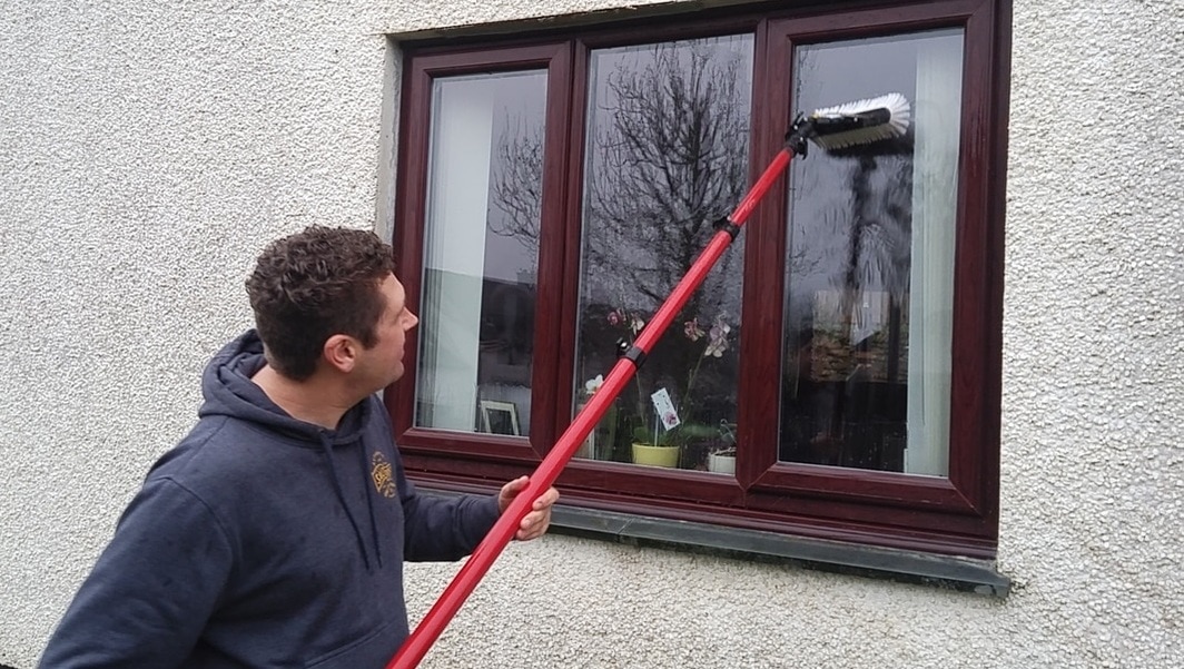 Friendly Window Cleaner in Newquay and Newlyn East